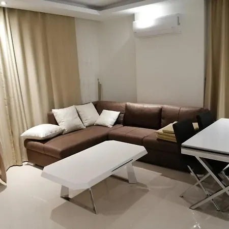 Apartment Robi Avsallar